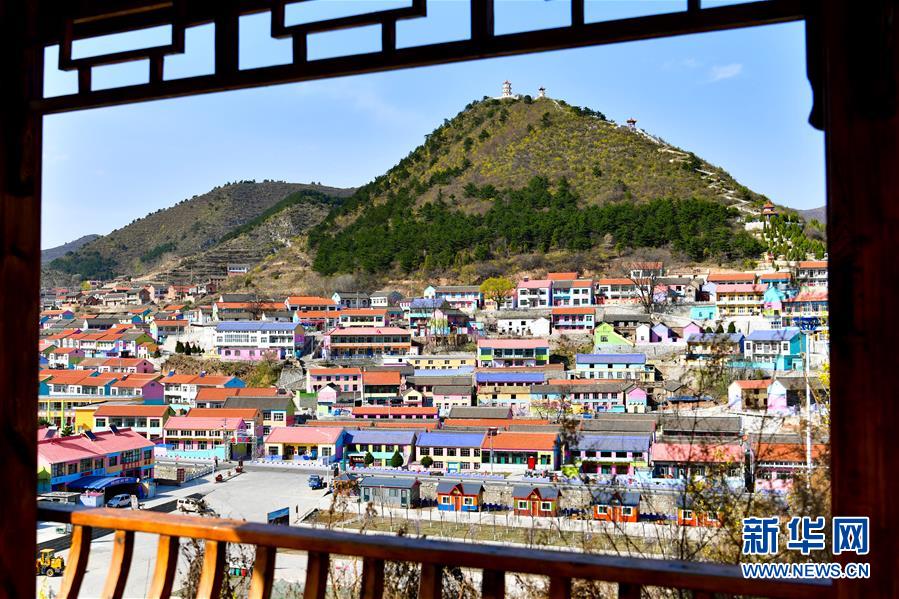 （在習(xí)近平新時(shí)代中國特色社會(huì)主義思想指引下&mdash;&mdash;新時(shí)代新作為新篇章&middot;習(xí)近平總書記關(guān)切事&middot;圖文互動(dòng)）（6）在高質(zhì)量轉(zhuǎn)型發(fā)展中&ldquo;晉&rdquo;快奔跑