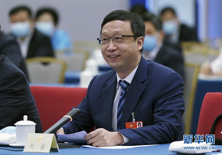 （新華全媒頭條&middot;圖文互動(dòng)）（4）從人民中汲取磅礴力量&mdash;&mdash;習(xí)近平總書記同出席2020年全國兩會(huì)人大代表、政協(xié)委員共商國是紀(jì)實(shí)