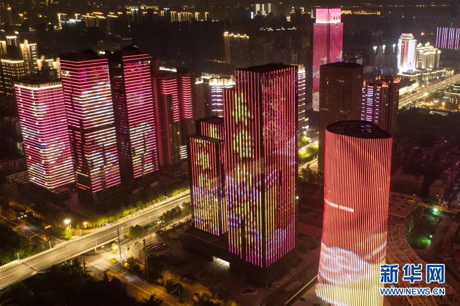 （新華全媒頭條&middot;&ldquo;抗擊疫情的中國行動(dòng)&rdquo;白皮書&middot;圖文互動(dòng)）（7）人民至上、生命至上的中國答卷&mdash;&mdash;從白皮書看中國抗擊疫情歷程