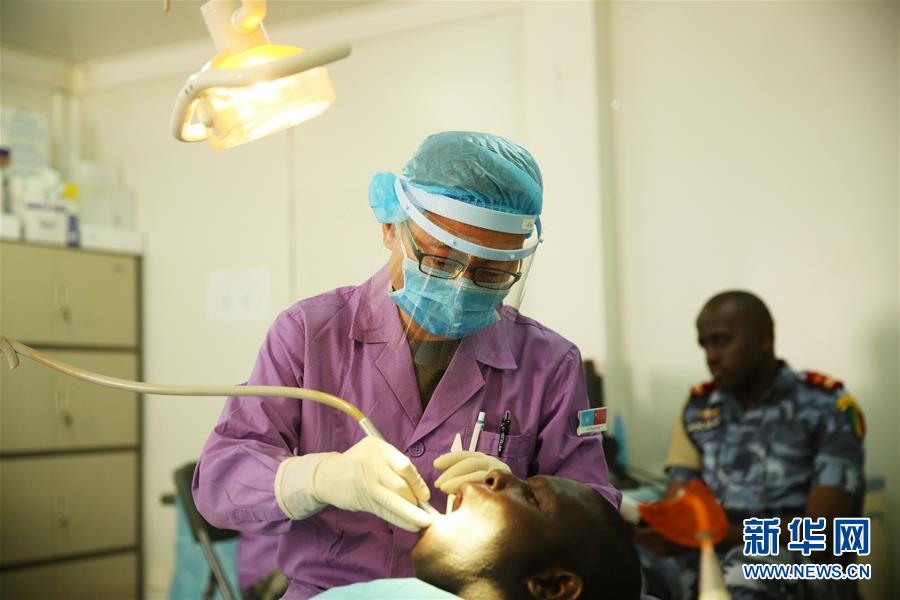 （新華全媒頭條&middot;圖文互動）（12）崢嶸歲月30年 中國藍盔衛(wèi)和平