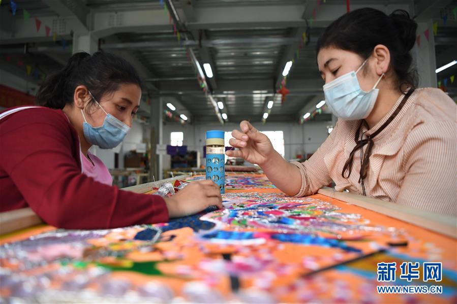 （決戰(zhàn)決勝脫貧攻堅(jiān)&middot;聚焦三區(qū)三州&middot;圖文互動(dòng)）（1）鄉(xiāng)村&ldquo;熱點(diǎn)&rdquo;在轉(zhuǎn)移