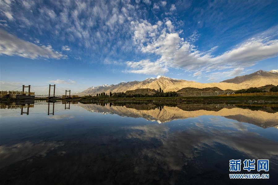 （新華全媒頭條&middot;圖文互動）（10）飛吧，&ldquo;帕米爾雄鷹&rdquo;！