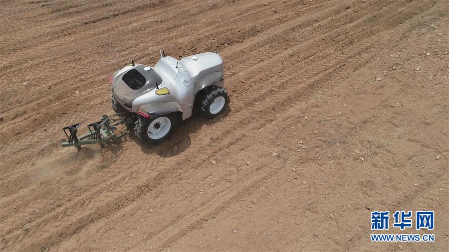 （來(lái)自一線的調(diào)查報(bào)告&middot;圖文互動(dòng)）（1）從&ldquo;共和國(guó)長(zhǎng)子&rdquo;到&ldquo;新時(shí)代尖兵&rdquo;&mdash;&mdash;洛陽(yáng)市推動(dòng)老工業(yè)基地高質(zhì)量發(fā)展見聞