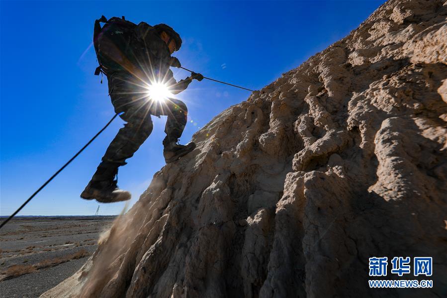 （圖文互動(dòng)）（5）武警部隊(duì)抓好常態(tài)化疫情防控條件下&ldquo;魔鬼周&rdquo;極限訓(xùn)練