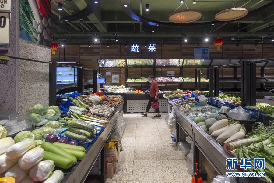 （圖文互動）（1）告別臟亂，留住溫情&mdash;&mdash;上海鬧市小菜場見聞