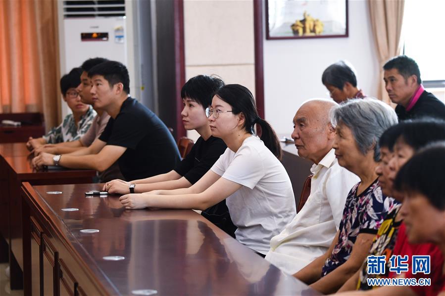 （新時代文明實踐&middot;圖文互動）（8）文明春風入萬家&mdash;&mdash;新時代文明實踐中心助推黨的創(chuàng)新理論在基層落地生根