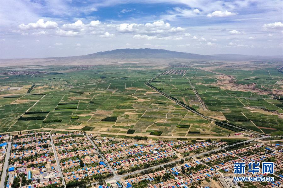 （新華全媒頭條&middot;走向我們的小康生活&middot;圖文互動）（3）23萬人的命運轉折&mdash;&mdash;我國最大易地生態(tài)移民安置區(qū)的脫貧密碼