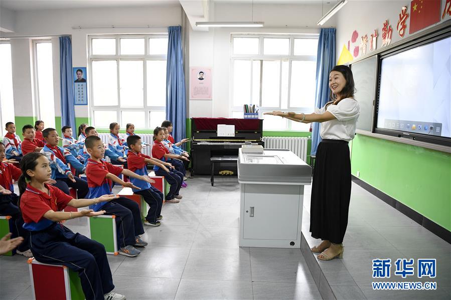 （新華全媒頭條&middot;走向我們的小康生活&middot;圖文互動）（15）23萬人的命運轉折&mdash;&mdash;我國最大易地生態(tài)移民安置區(qū)的脫貧密碼