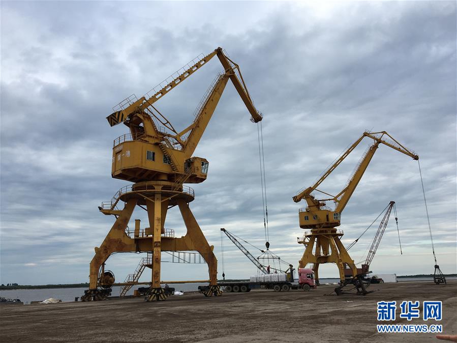 （圖文互動(dòng)）（1）防疫不松 貿(mào)易暢通&mdash;&mdash;中國(guó)&ldquo;東極&rdquo;撫遠(yuǎn)海關(guān)一線見(jiàn)聞