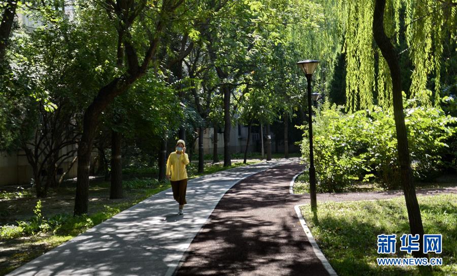 （總書記推動(dòng)的改革身邊事&middot;文化改革篇）（3）特寫：&ldquo;生活便利了，環(huán)境變美了，人也舒心了&rdquo; &mdash;&mdash;感受基層文明實(shí)踐站里的惠民服務(wù)