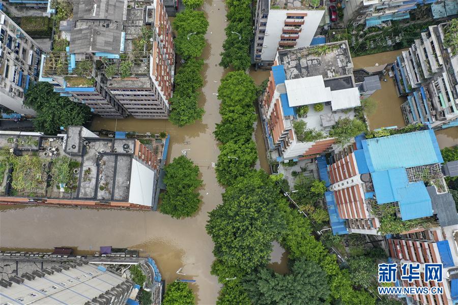 （防汛抗洪&middot;圖文互動(dòng)）（3）筑起防大汛的堅(jiān)強(qiáng)防線&mdash;&mdash;重慶防御長(zhǎng)江、嘉陵江過(guò)境洪峰現(xiàn)場(chǎng)記錄