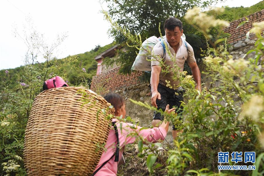 （防汛抗洪&middot;圖文互動）（8）七夕前夜，為莫諾村架起&ldquo;生命之橋&rdquo;