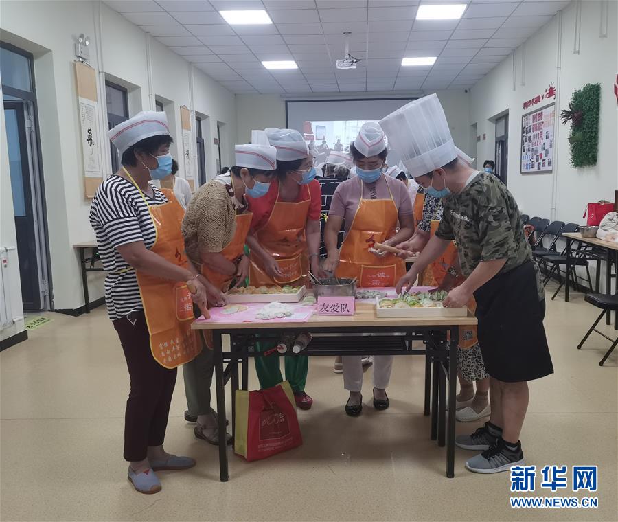 （走向我們的小康生活&middot;圖文互動(dòng)）（4）從&ldquo;老三送&rdquo;到&ldquo;新三送&rdquo;&mdash;&mdash;天津呵護(hù)&ldquo;最美夕陽紅&rdquo;