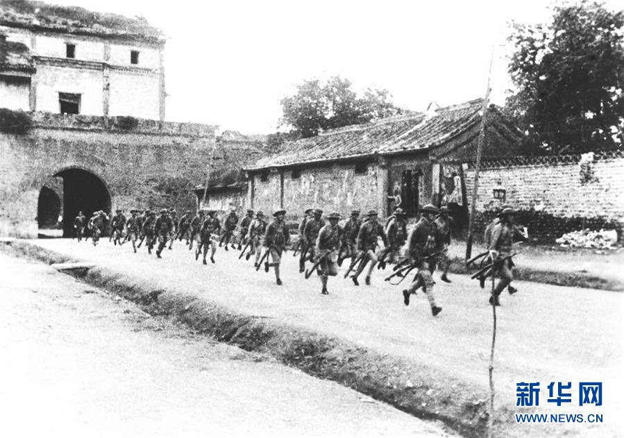 （新華全媒頭條&middot;圖文互動(dòng)）（10）銘記歷史 砥礪奮進(jìn)&mdash;&mdash;寫在中國人民抗日戰(zhàn)爭暨世界反法西斯戰(zhàn)爭勝利75周年之際