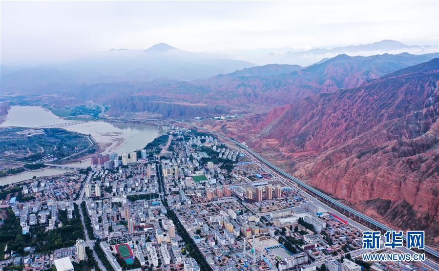 （走向我們的小康生活&middot;決戰(zhàn)決勝脫貧攻堅(jiān)&middot;圖文互動(dòng)）（6）甘青交界處的跨越&mdash;&mdash;保安族、撒拉族的脫貧故事 