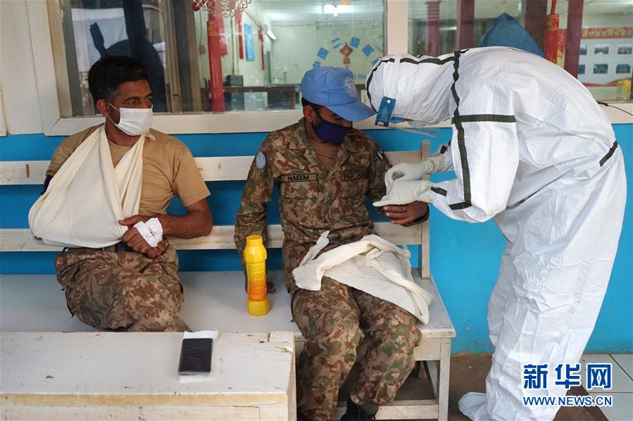 （維和白皮書&middot;圖文互動）（3）維護世界和平的關(guān)鍵力量&mdash;&mdash;中國軍隊參加聯(lián)合國維和行動30周年綜述