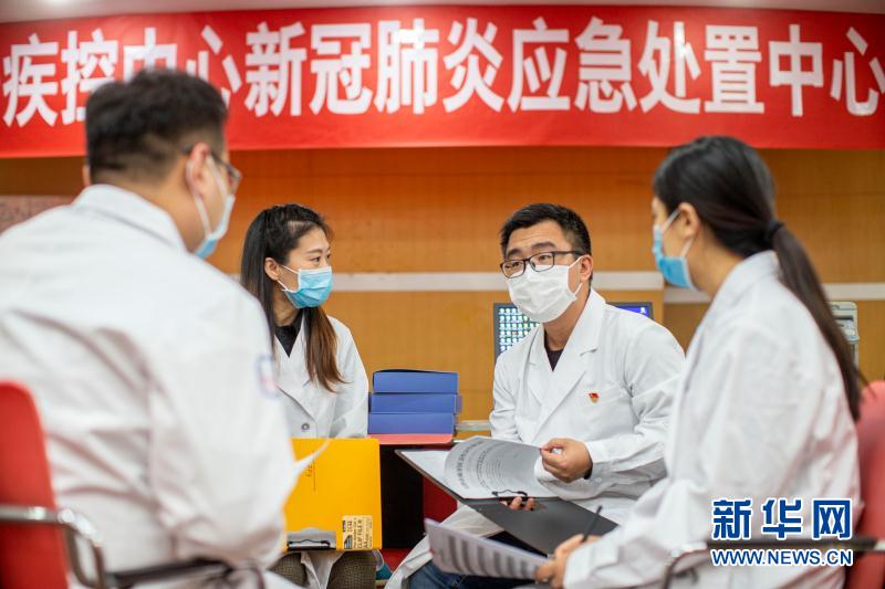 （抗疫一線醫(yī)務(wù)人員英雄群體&middot;圖文互動）（5）合力筑起生命防線&mdash;&mdash;記天津市對口支援恩施州疾控工作隊