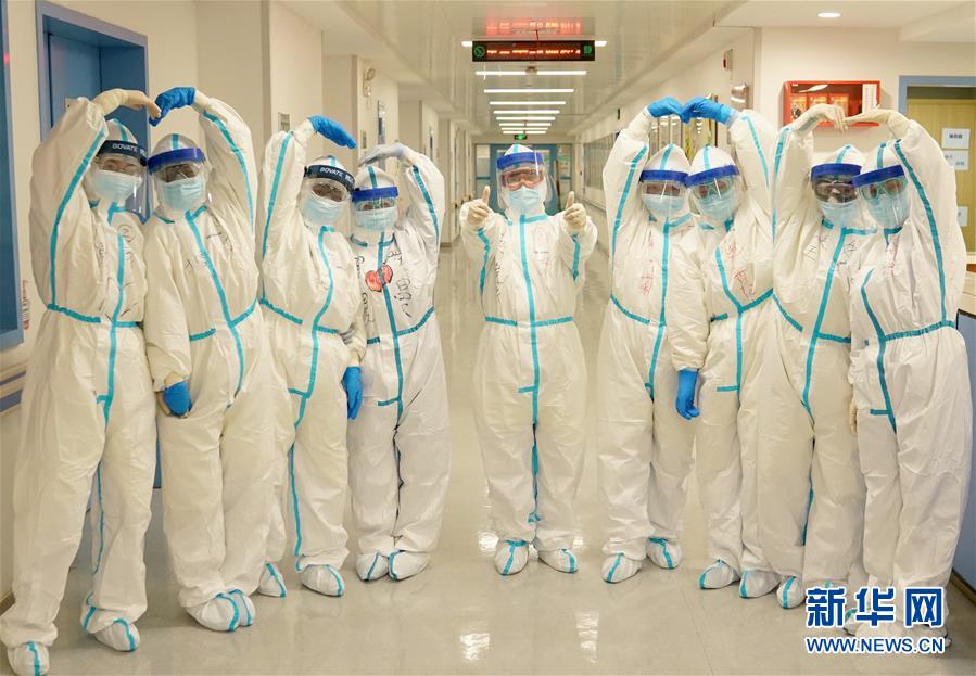 （抗疫一線醫(yī)務(wù)人員英雄群體&middot;圖文互動）（2）同濟醫(yī)院&ldquo;尖刀連&rdquo;：決戰(zhàn)在&ldquo;新冠重癥高地&rdquo;