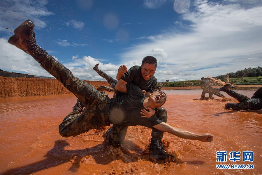 （圖文互動）（2）守護(hù)平安的&ldquo;鋼刀傳人&rdquo;&mdash;&mdash;記武警云南總隊某支隊機(jī)動一中隊