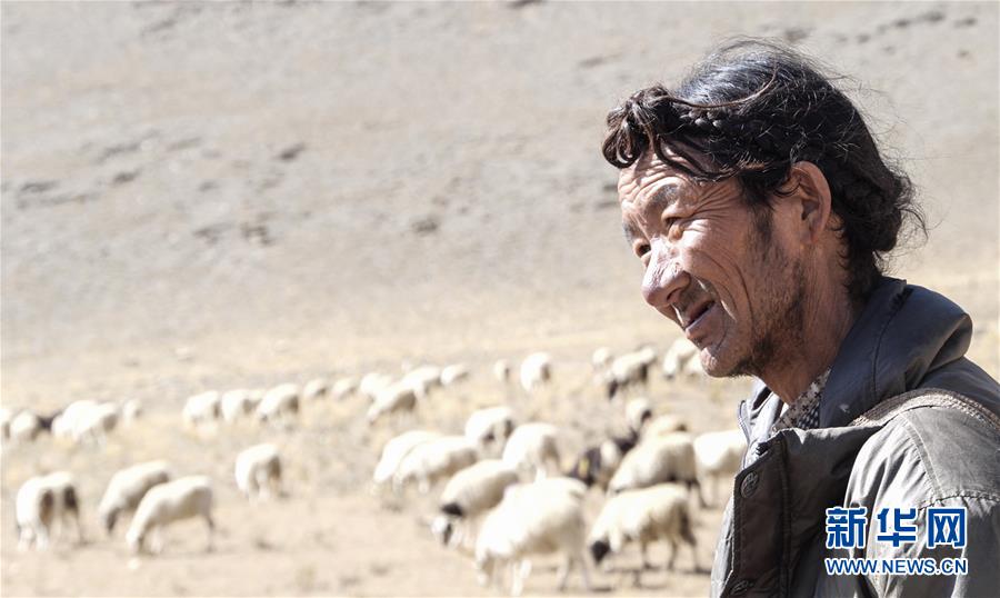 （全面建成小康社會(huì)&ldquo;百城千縣萬村調(diào)研行&rdquo;&middot;圖文互動(dòng)）（4）珠峰腳下宗措村：&ldquo;向陽(yáng)而生&rdquo;的新過法