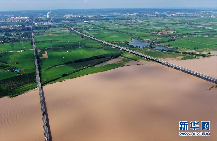 （新華全媒頭條&middot;圖文互動）（16）從&ldquo;四亂&rdquo;突出到生態(tài)修復(fù) 黃河漸成中原&ldquo;綠飄帶&rdquo;