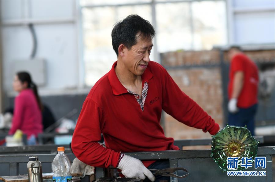 （新華全媒頭條&middot;五中全會(huì)精神在基層&middot;圖文互動(dòng)）（5）贏向未來(lái)&mdash;&mdash;來(lái)自齊魯大地上的學(xué)思踐行