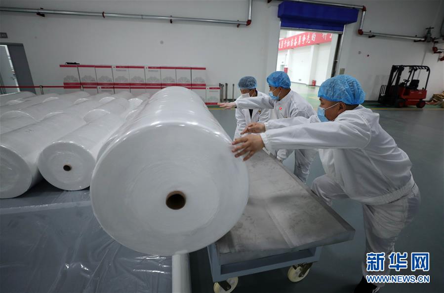 （新華全媒頭條&middot;迎接兩會(huì)特別報(bào)道&middot;圖文互動(dòng)）（7）不同尋常的兩會(huì) 萬眾一心的力量&mdash;&mdash;寫在2020年全國兩會(huì)召開之際