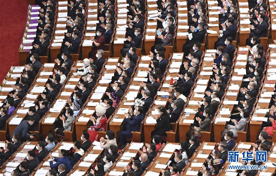 （兩會(huì)&middot;人大開(kāi)幕&middot;XHDW）（17）十三屆全國(guó)人大三次會(huì)議在京開(kāi)幕