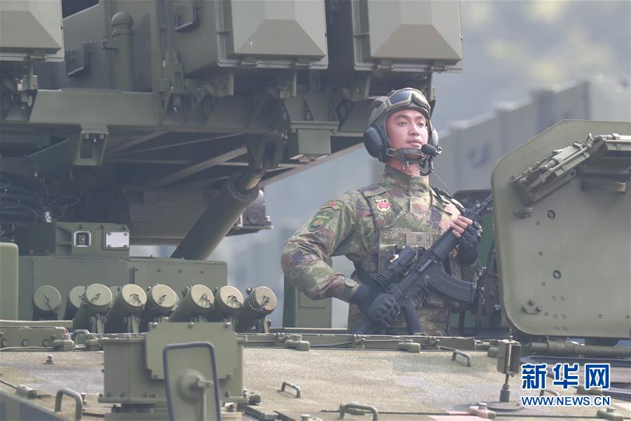 （新華視界&middot;國(guó)慶70周年&middot;慶祝大會(huì)）慶祝中華人民共和國(guó)成立70周年大會(huì)在京隆重舉行