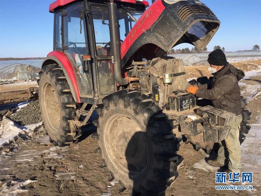 （在習近平新時代中國特色社會主義思想指引下&mdash;&mdash;新時代新作為新篇章&middot;習近平總書記關切事&middot;圖文互動）（7）為農(nóng)田注入硬核生產(chǎn)力&mdash;&mdash;一些地方春耕中農(nóng)業(yè)科技創(chuàng)新掃描