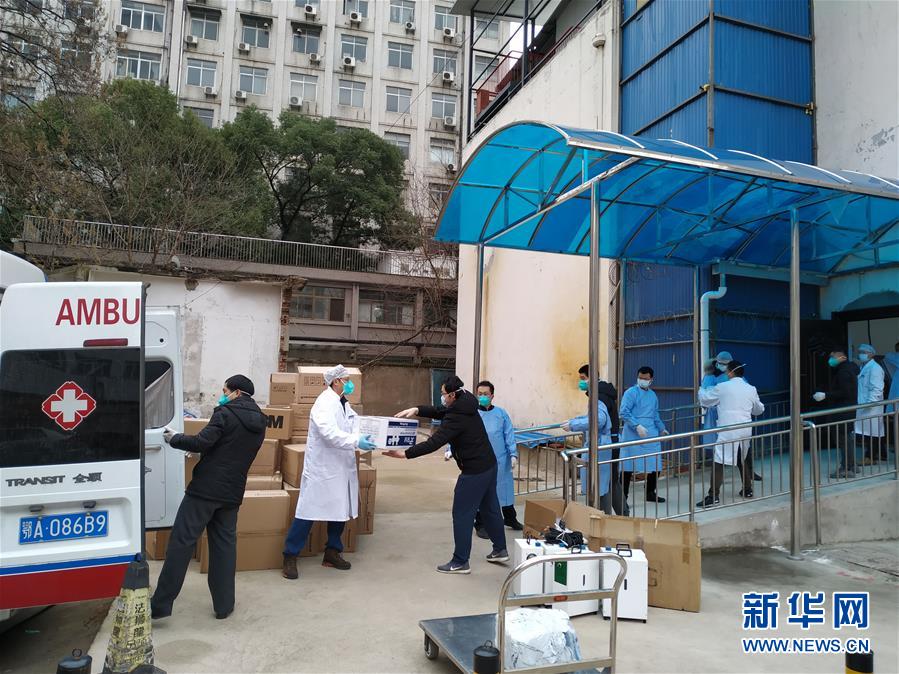 （在習(xí)近平新時(shí)代中國(guó)特色社會(huì)主義思想指引下&mdash;&mdash;新時(shí)代新作為新篇章&middot;習(xí)近平總書(shū)記關(guān)切事&middot;圖文互動(dòng)）（6）化&ldquo;危&rdquo;為&ldquo;機(jī)&rdquo;　念好&ldquo;新&rdquo;字訣&mdash;&mdash;各地產(chǎn)業(yè)發(fā)展&ldquo;新&rdquo;動(dòng)向掃描