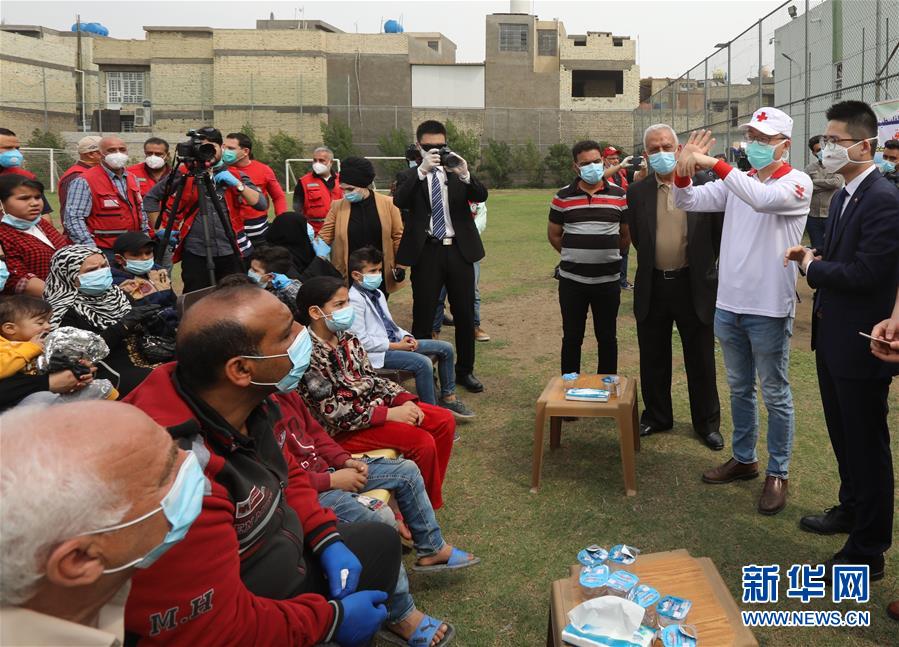 （新華全媒頭條&middot;圖文互動）（14）書寫共建人類命運共同體的戰(zhàn)&ldquo;疫&rdquo;篇章&mdash;&mdash;記習(xí)近平主席推動新冠肺炎疫情防控國際合作　　