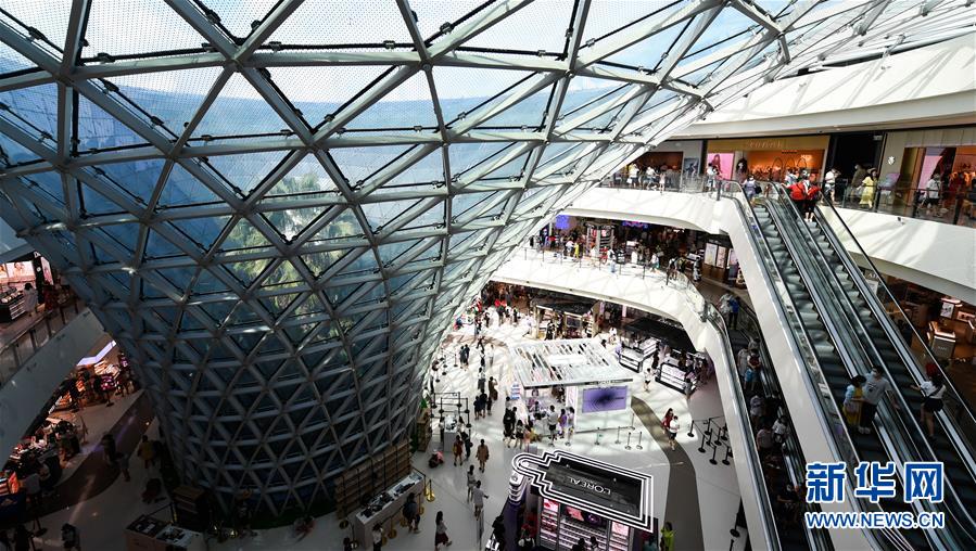 (在習(xí)近平新時(shí)代中國(guó)特色社會(huì)主義思想指引下——新時(shí)代新作為新篇章·習(xí)近平總書(shū)記關(guān)切事·圖文互動(dòng))(1)感受開(kāi)放新魅力——海南自由貿(mào)易港建設(shè)開(kāi)局觀察