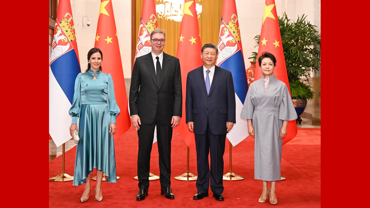 習(xí)近平同塞爾維亞總統(tǒng)武契奇會談