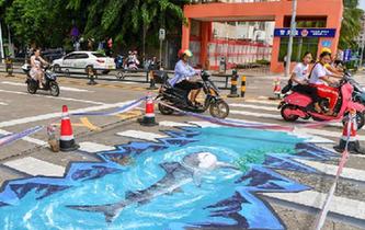 &ldquo;海洋世界&rdquo;3D立體斑馬線亮相?？? />  
<div>“海洋世界”3D立體斑馬線亮相?？?/div>
</a> 
</div>
<div   id=