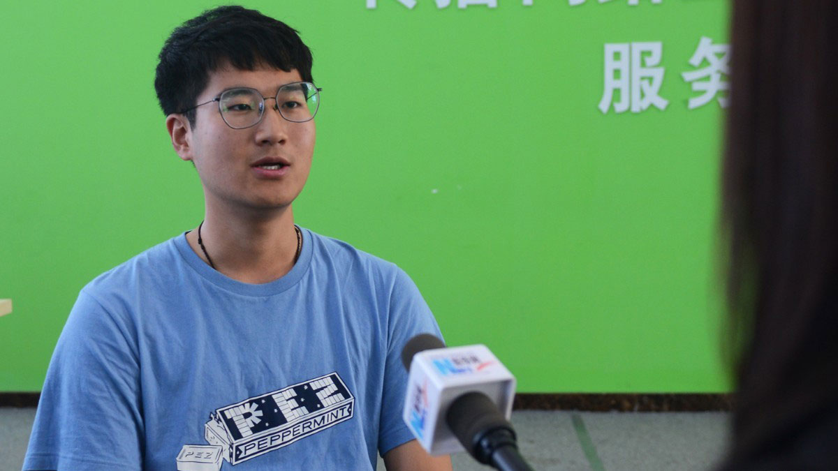 網(wǎng)絡&ldquo;佐羅&rdquo;的青春進行時