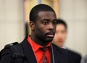 會議現(xiàn)場的境外媒體記者