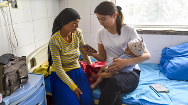 新疆分社阿依努爾&middot;謝坎：我用新聞來(lái)戍邊