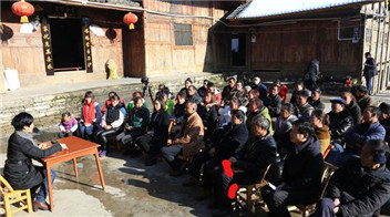 向紅林 ：既要做好精準(zhǔn)脫貧，也要全力推動(dòng)鄉(xiāng)村振興