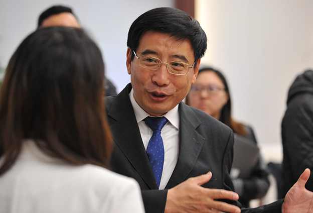 進一步打破電信、軍工領(lǐng)域民營企業(yè)準入障礙