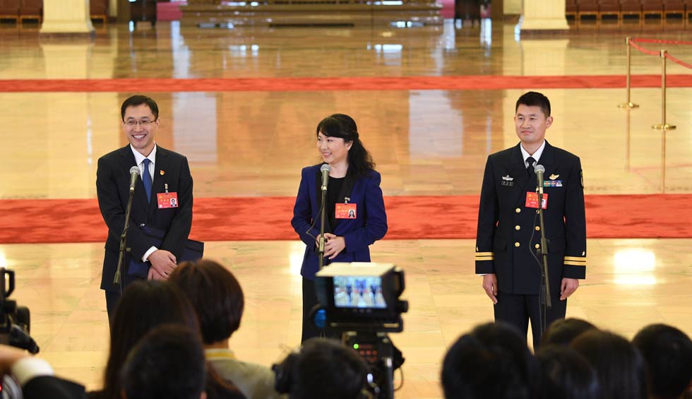 孟祥飛、李媛、曹先建接受采訪