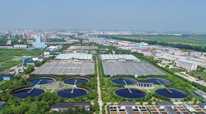 新華社評論員：中國經濟有底氣行穩(wěn)致遠