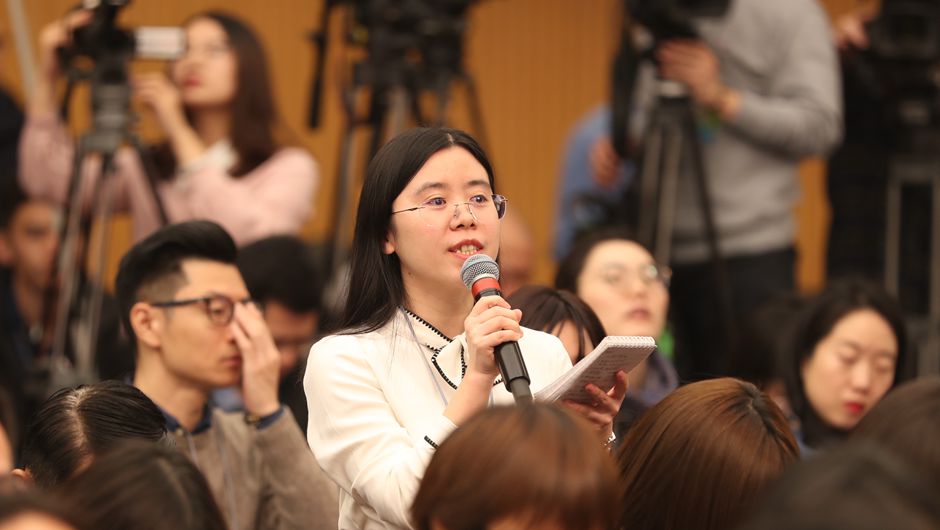 南方報(bào)業(yè)全媒體、南方都市報(bào)記者提問