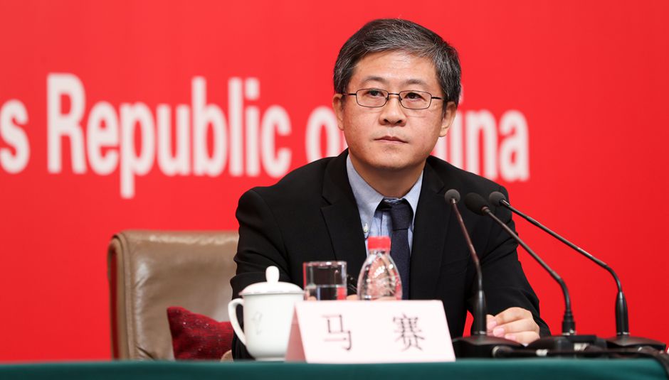 廣場專家組組長、清華大學(xué)美術(shù)學(xué)院黨委書記馬賽介紹相關(guān)情況