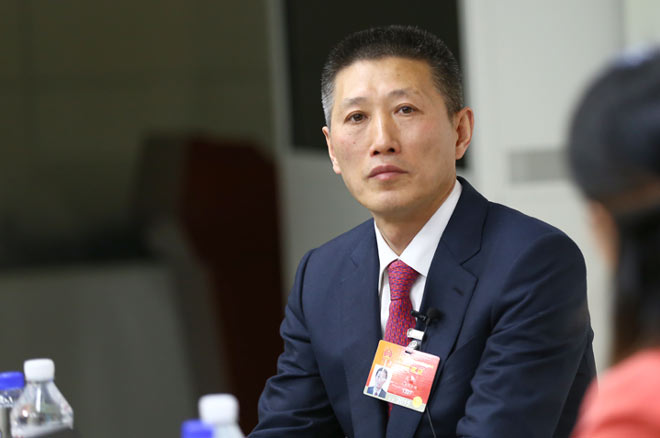 周洪江在訪(fǎng)談中