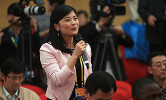 中評(píng)社、中評(píng)網(wǎng)記者提問(wèn)