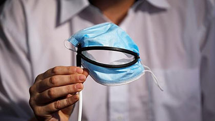 吃飯不用摘下 以色列發(fā)明&ldquo;就餐口罩&rdquo;