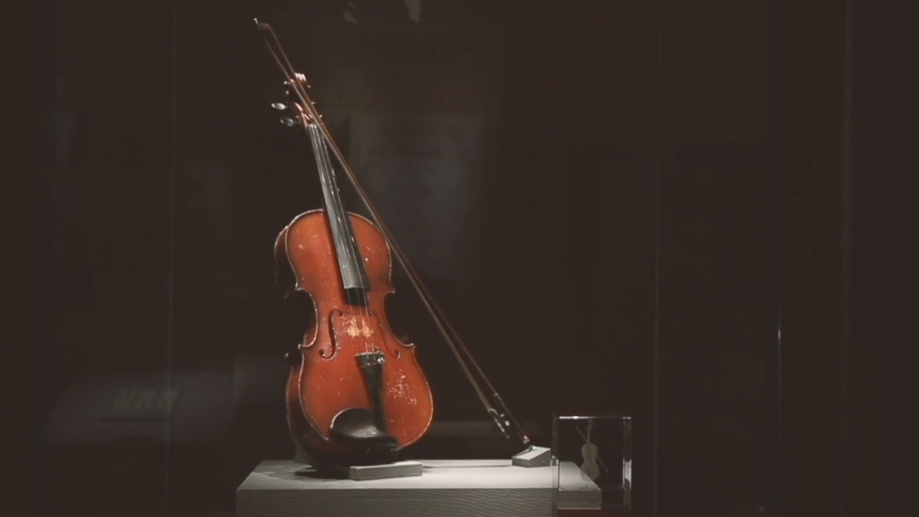 紅色百寶 奮斗百年丨第16集：一把琴，一個人，一首歌