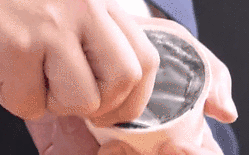 味同嚼鐵？ 日本&ldquo;鐵味&rdquo;冰淇淋面世