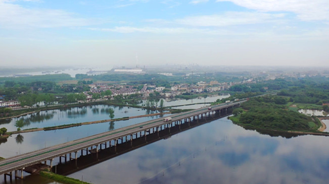 沿著高速看中國(guó)|這條沿江高速穿越&ldquo;詩(shī)意江南&rdquo;